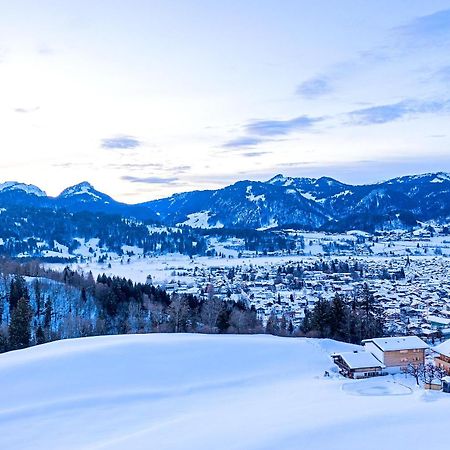 Hotel Kuehberg オーベルストドルフ エクステリア 写真
