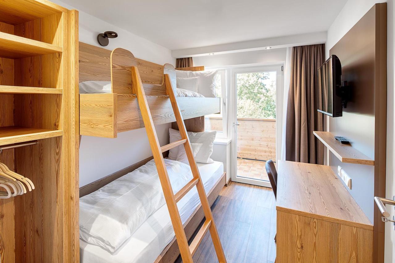 Hotel Kuehberg オーベルストドルフ エクステリア 写真