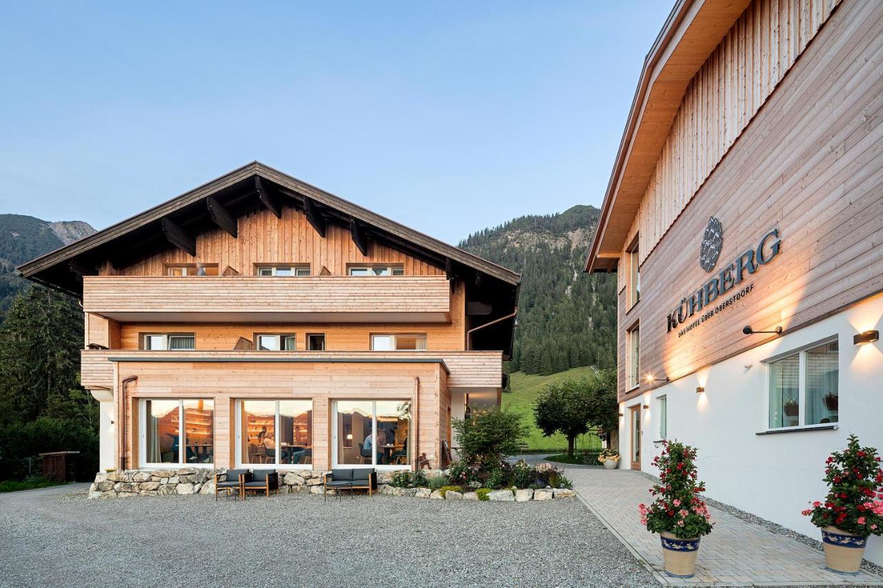Hotel Kuehberg オーベルストドルフ エクステリア 写真