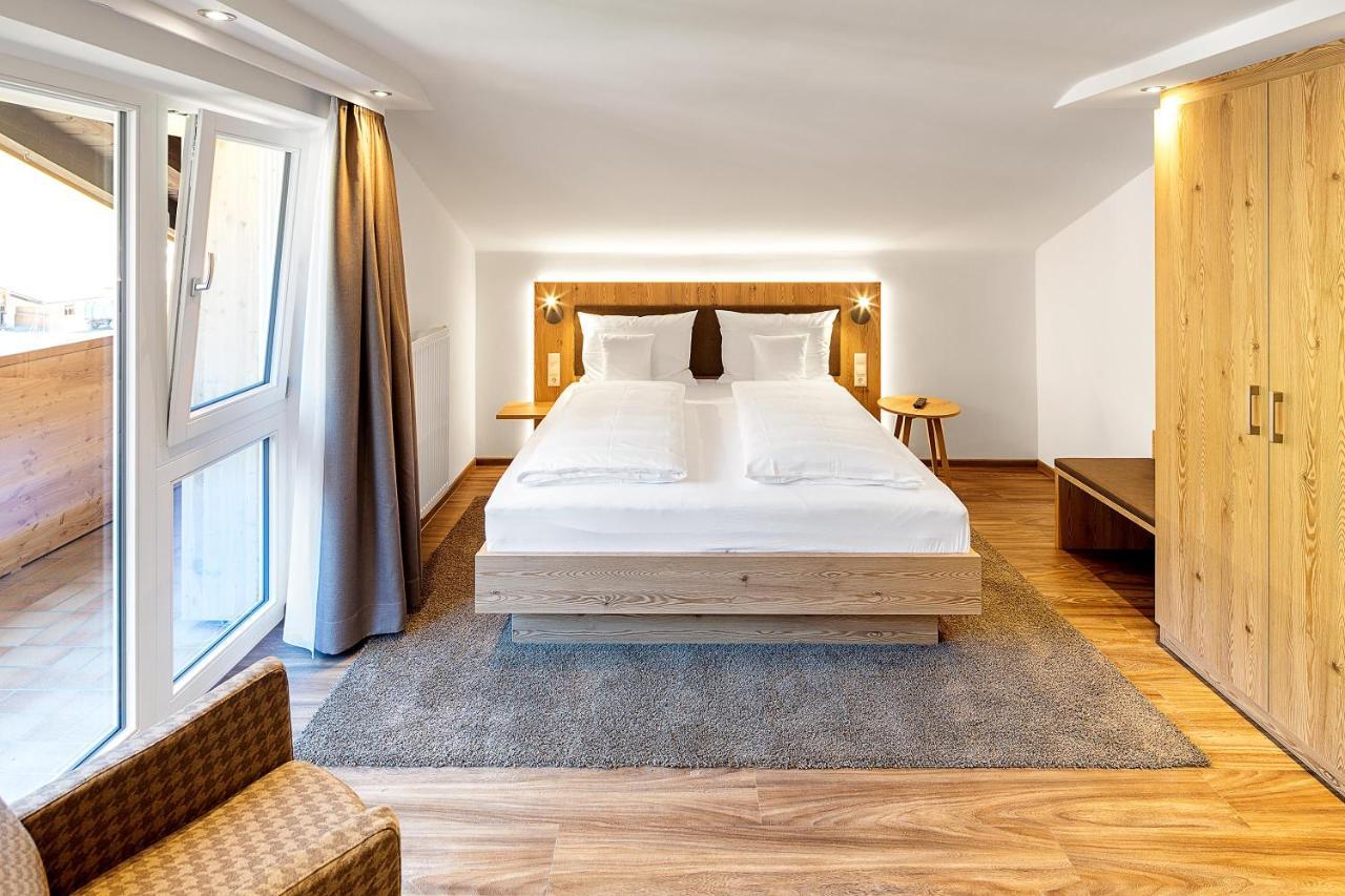 Hotel Kuehberg オーベルストドルフ エクステリア 写真